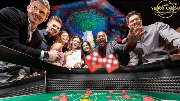 Venus casino có người thật chia bài